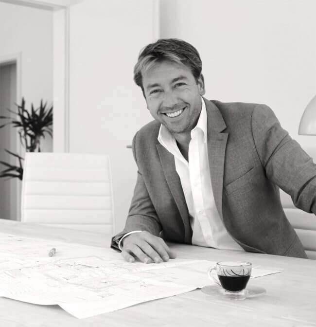 Jörg Aichinger, DEKRA-geprüfter Bausachverständiger für Buttenheim